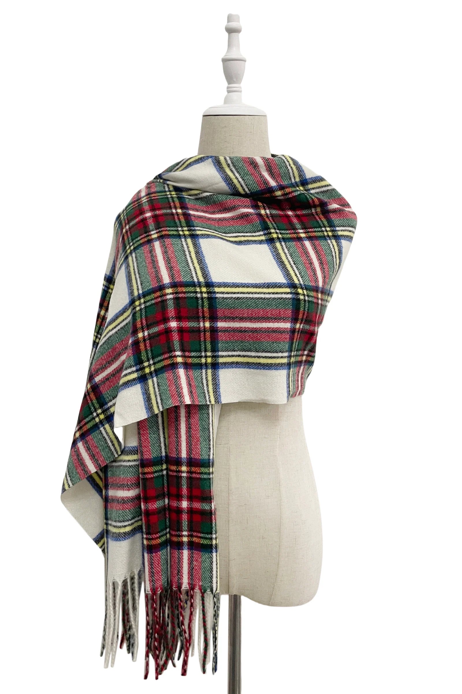 Traditional Tartan Check Tassel Scarf