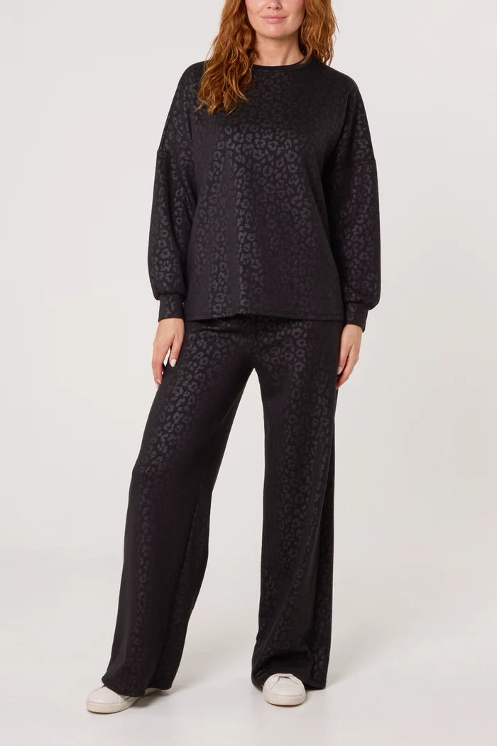 Black Cheetah Patterned Sweatshirt And Trousers Set