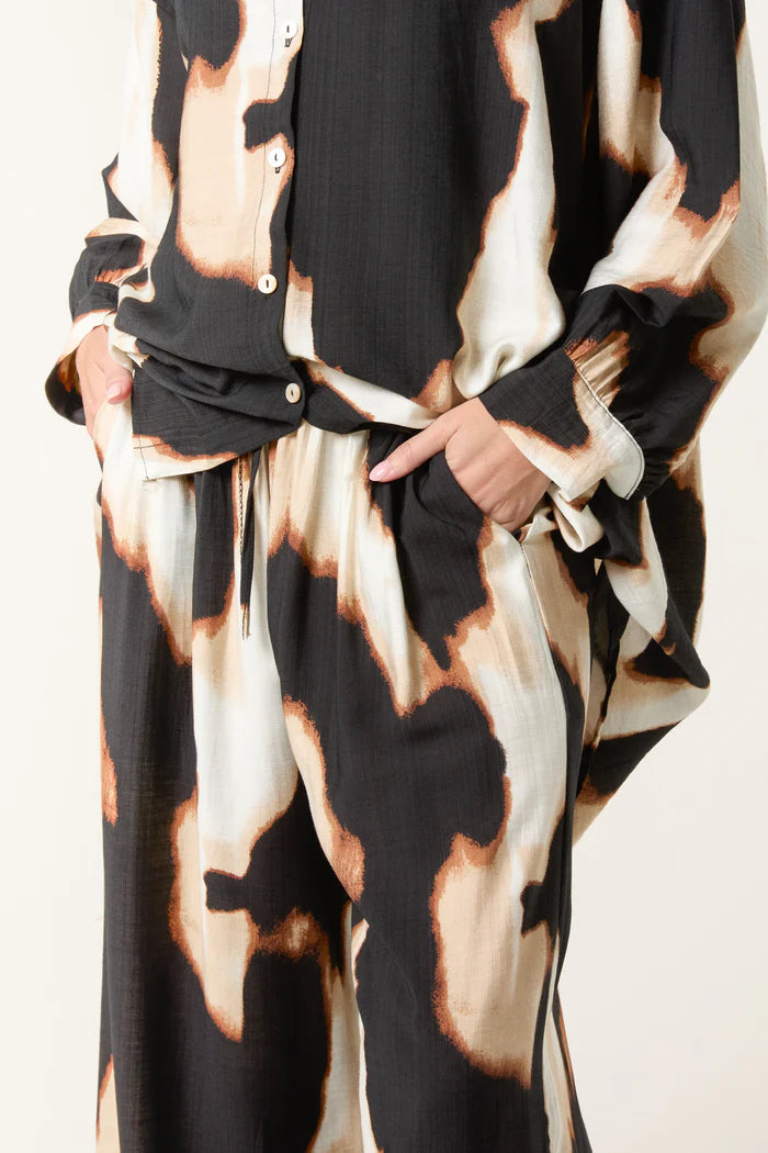 Relaxed Brown Abstract Trouser Co Ord Set